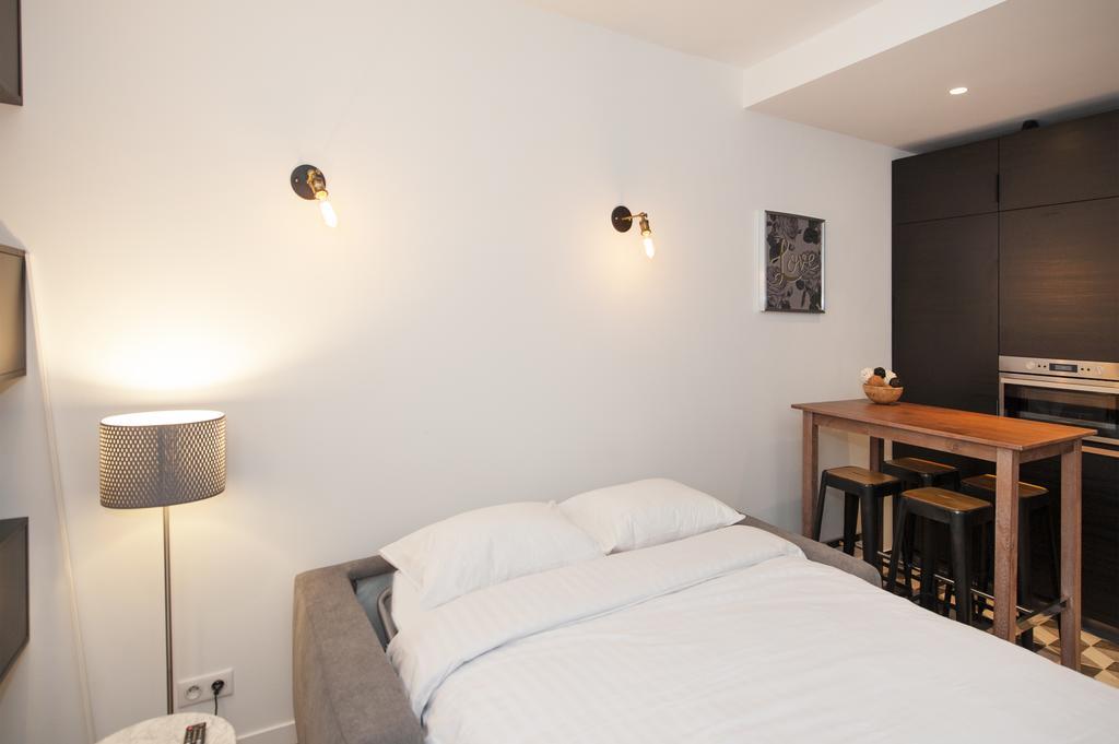Pick A Flat'S Apartment In Le Marais - Rue Sainte Croix De La Bretonnerie 파리 객실 사진